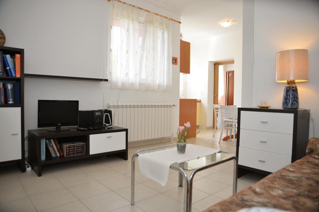 Apartments 5M Tisno Pokój zdjęcie